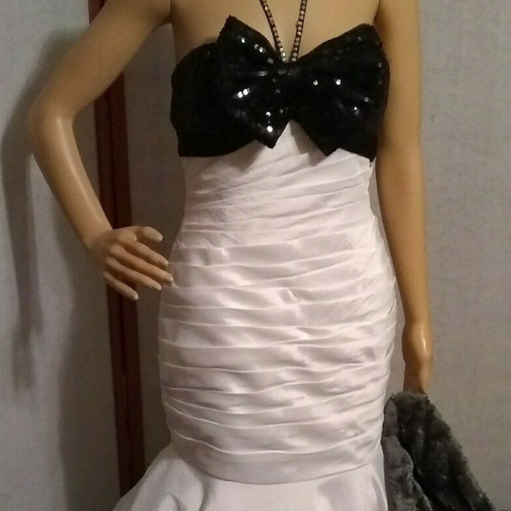 Formal Evening Gown - Prom Dress - Mermaid